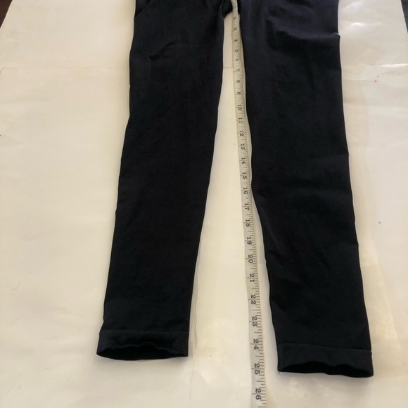 SPANX Assets Woman’s Black Shaping Compression Leggings Size XL - Picture 9 of 11